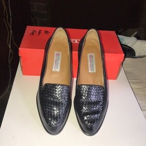 Women’s Leather Bandolino Woven Loafers